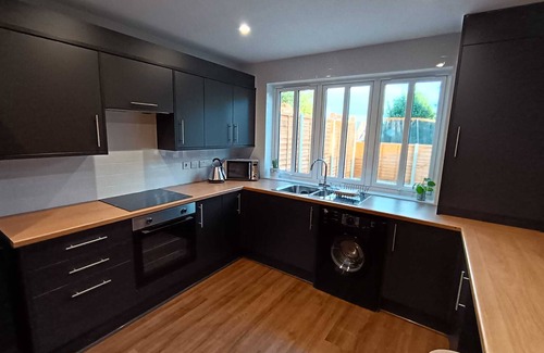 Northampton Casa | Northampton Oasis - 4 Bedroom House