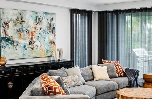 Northbridge Casa | Northbridge House - Architecturally designed home situated in Sydney's Lower North Shore suburb of Northbridge with pool & tennis court