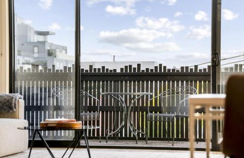Northcote Casa | Northcote 3-Bed Townhouse Near Cafés & Shops