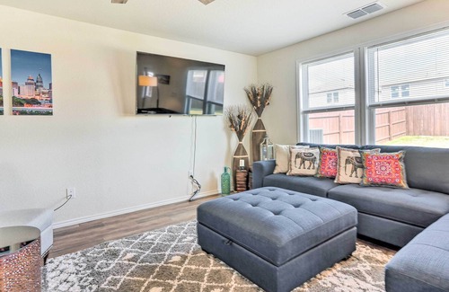 Wetmore Casa | Northeast San Antonio Vacation Rental w/ Yard