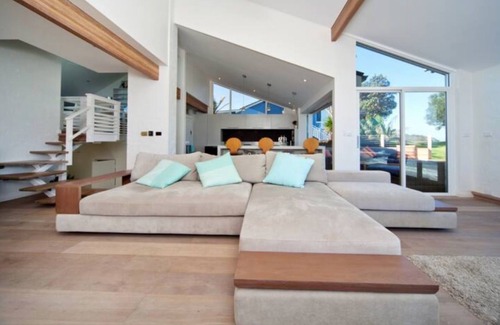 Warriewood Casa | Turimetta Beach Apartment