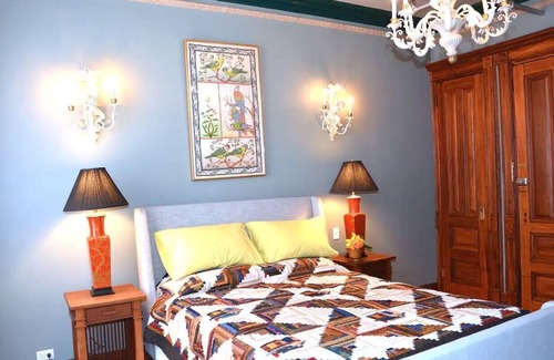 Central Park North Casa | Northern Lights Mansion