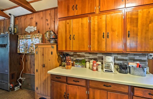 Lake George Cabina | NUEVO Waterfront Lake Cabin w / Boat Dock & Fire Pit!