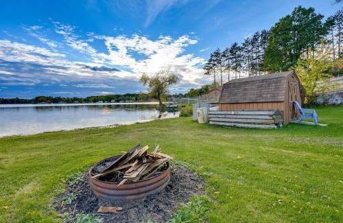 Lake Casa | Northern Michigan Summer Retreat on Crooked Lake!