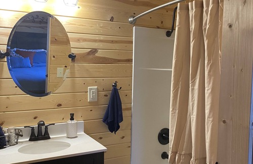 Kay County Cabina | Northfork Studio Cabin