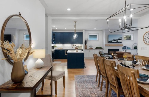 North Chattanooga Casa | Northshore Coolidge Retreat - Spacious New Build!