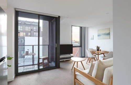 Brunswick East Apartamento | Northside Rendezvous - A Stylish Couples' Hideaway