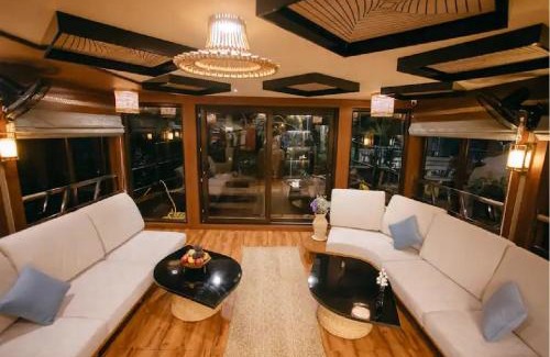 Alappuzha Alquiler De Eote | Northstar 5 Bedroom Ac Private Houseboat With All Meals