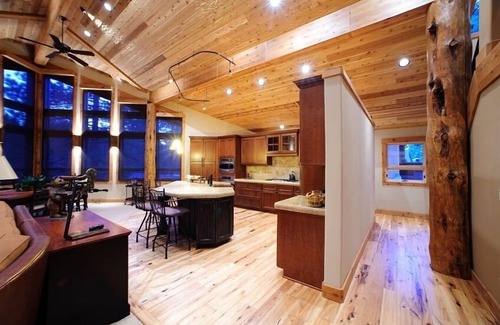 Truckee Chalet De Esquí | Nuevo! Lake Tahoe / Northstar Resort Inicio- 5 Dormitorio / 5 Bath