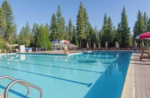 Truckee Condominio | NORTHSTAR RESORT GOLD BEND CONDOMINIUM IN TRUCKEE/LAkE TAHOE!