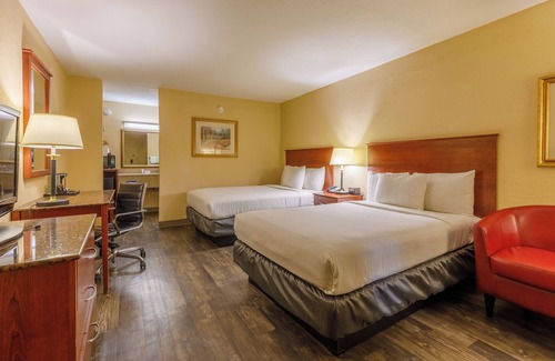 Woodward Hotel | Northwest Inn