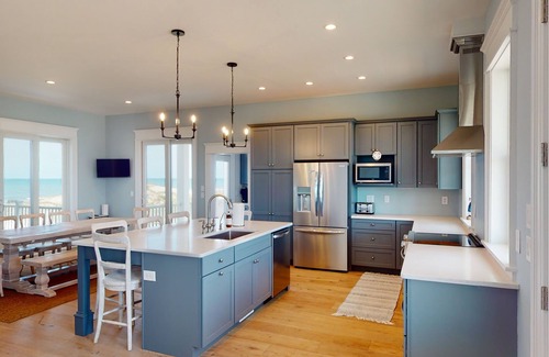 Carova Beach Casa | Northwind New home Oceanfront / pool, hot tub Astounding Views! 4x4 required