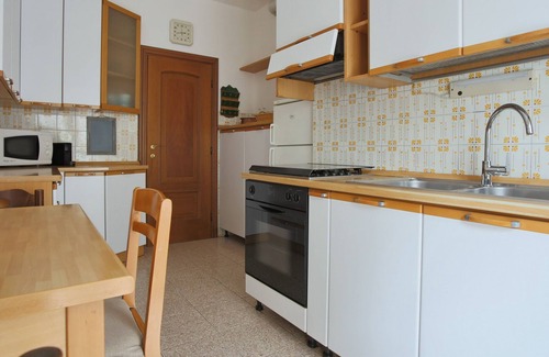 San Fermo della Battaglia Apartamento | Noseda 5 - Two Bedroom Apartment, Sleeps 6