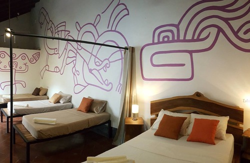 Granada Casa | NOSOTROS HOSTEL, DONDE TE SIENTAS EN CASA EN GRANADA, NICARAGUA