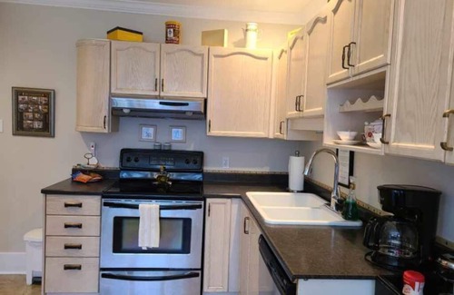 North End Apartamento | Paseo nostálgico de 1930 a cafeterías, tiendas, restaurantes