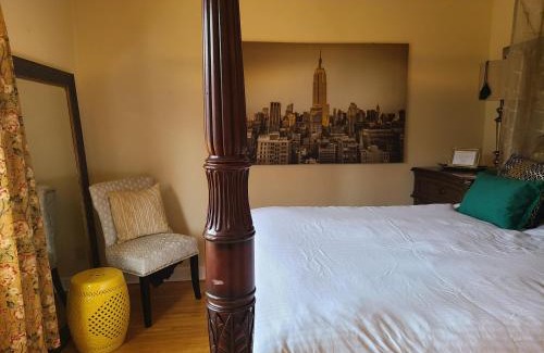 Halifax Apartamento | Nostalgic Enchanting Home