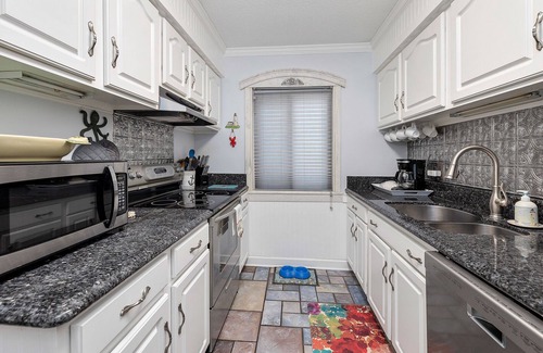 Demere Park Condominio | Completamente renovado! ¡No es tu paseo marítimo promedio! SSI
