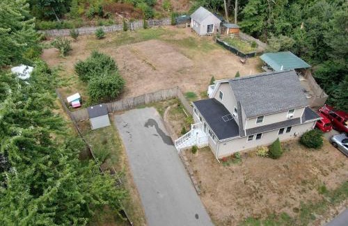 Georgetown Casa | Nothing Fancy Older Pet Friendly Home near I 95