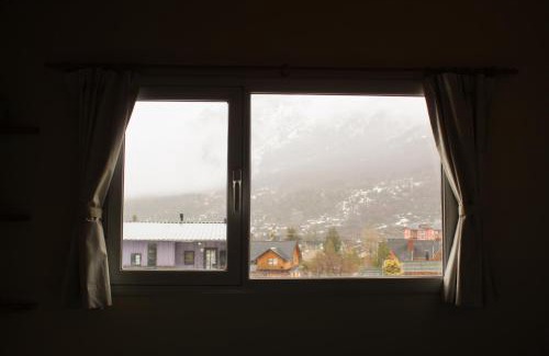 Villa Catedral Apartamento | NOTRO 1 Bandurria en la base del cerro Catedral con vistas