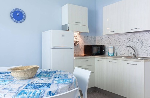 Sistiana Apartamento | Notti di Stelle - Apartamento "Tiffany" con un gran jardín arbolado
