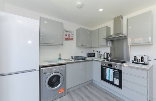 Gedling Apartamento | Nottingham 2-BR Apartment w/ Parking