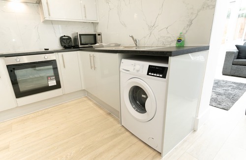 Bramcote Villa | Nottingham Serviced Accommodation