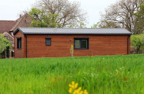 Stropesin Casa | Nový mobilheim (srubového typu)