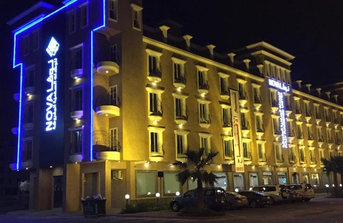 Dammam Apartamento | Nova Furnished Units