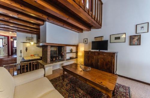 Noale Casa | Novalesi Red House