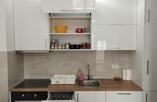 Novi Pazar Apartamento | Novi Pazar Apartment Modern Hideaway
