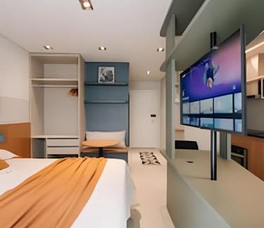 Centro Apartamento | Novinho, Central e c/Garagem!