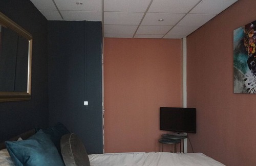 Nijmegen-Centrum Cama Y Desayuno | Novio Magus