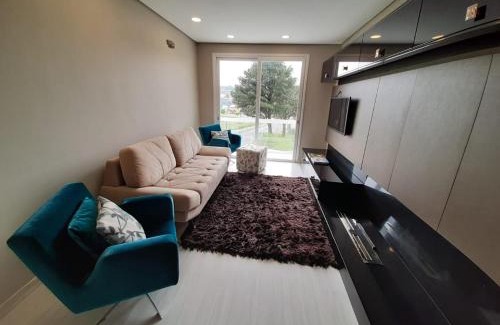 Quinta da Serra Apartamento | NOVO e DECORADO no Centro de Canela!