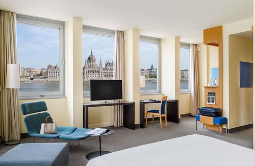 Vizivaros Hotel | Novotel Budapest Danube