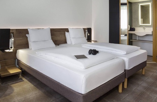Bussigny-pres-Lausanne Hotel | Novotel Lausanne Bussigny