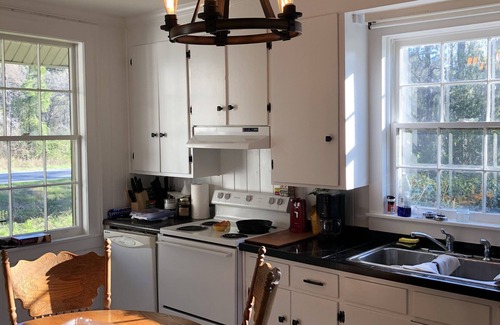 Albany Casa | DISPONIBLE PARA ALQUILER CON ELECTRICIDAD Y AGUA.
