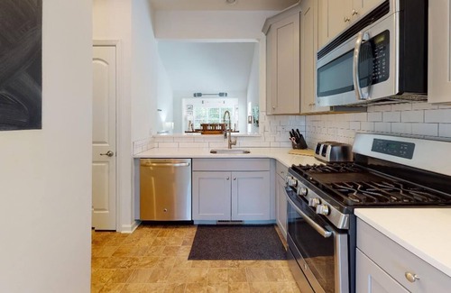 Rehoboth Beach Casa | ¡Pregunta por nuestras ofertas de escapadas de otoño! Minutos a la avenida Rehoboth. Playa, paseo marítimo!