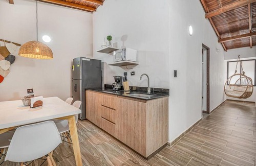 La Florida Apartamento | NOWA Cumbiana Apt - with Hot Tub on Provenza's Main Street