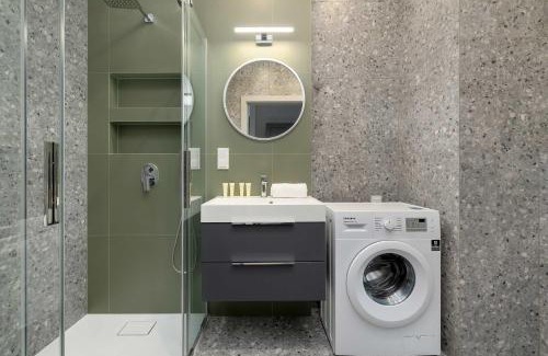 Katowice Apartamento | Nowoczesny Apartament z Parkingiem w Atrakcyjnej Lokalizacji Katowic by Noclegi Renters