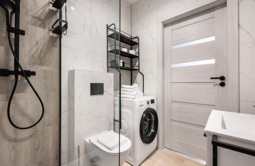 Bialoleka Apartamento | Nowodwory Cosy Apartment by BookingHost