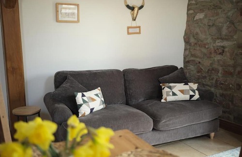 Lydney Casa | Noxon Pond Cottage