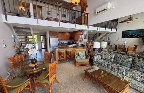 Napili Condominio | NP C22 Oceanfront Views 2BD Condo, Steps to Pool and Snorkeling at Honokeana Cove