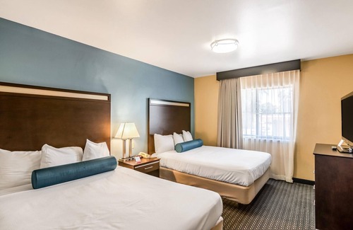 Citrus Grove Hotel | NQQ-Double Queen Non-Smoking