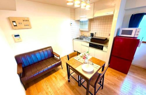 Higashiikebukuro Apartamento | Nr Ikebukuro! Room size 45m2! Free unlimited Wi-Fi!