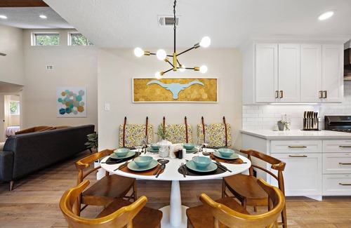 Grogan's Mill Casa | Houston Getaway Nr The Woodlands | BBQ Yard Games