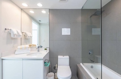 University City Apartamento | nr UCSD/La Jolla 1BR| Mins from Shops & Dining