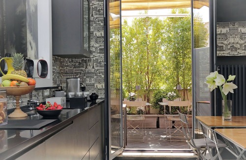 Rione IV Campo Marzio Apartamento | Rarity Suites: classic and modern style with the charm of a private house