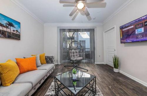 South Central Houston Apartamento | NRG Stadium, the Medical Center Bright and Cozy Unit