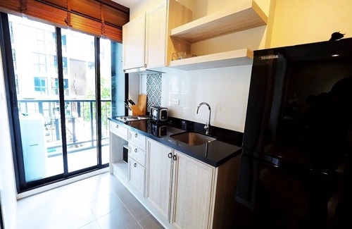 Phuket Apartamento | Rooftop infinity pool and gym - Luxury Apartment