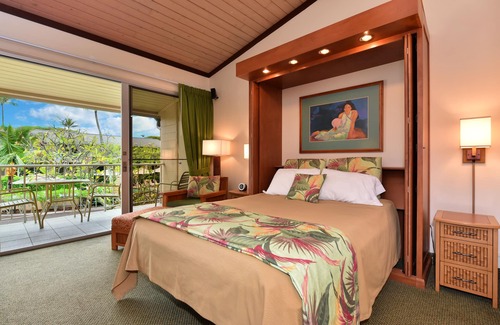 Napili Condominio | ¡Maravilloso estudio de Napili a pocos pasos de la playa de Napili Bay!: Napili Shores D230